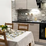 Casa Del Limone Lemonhousect 3* 卡塔尼亚