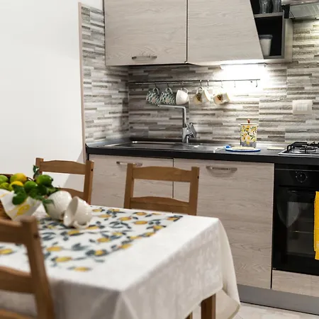Casa Del Limone Lemonhousect 3* Catania
